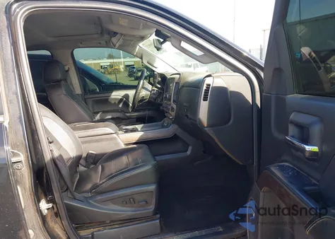 2018 GMC Sierra 2500Hd Denali z USA, uszkodzony, nr VIN 1GT12UEY1JF123342